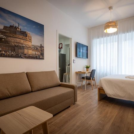 433 Rooms Roma 外观 照片