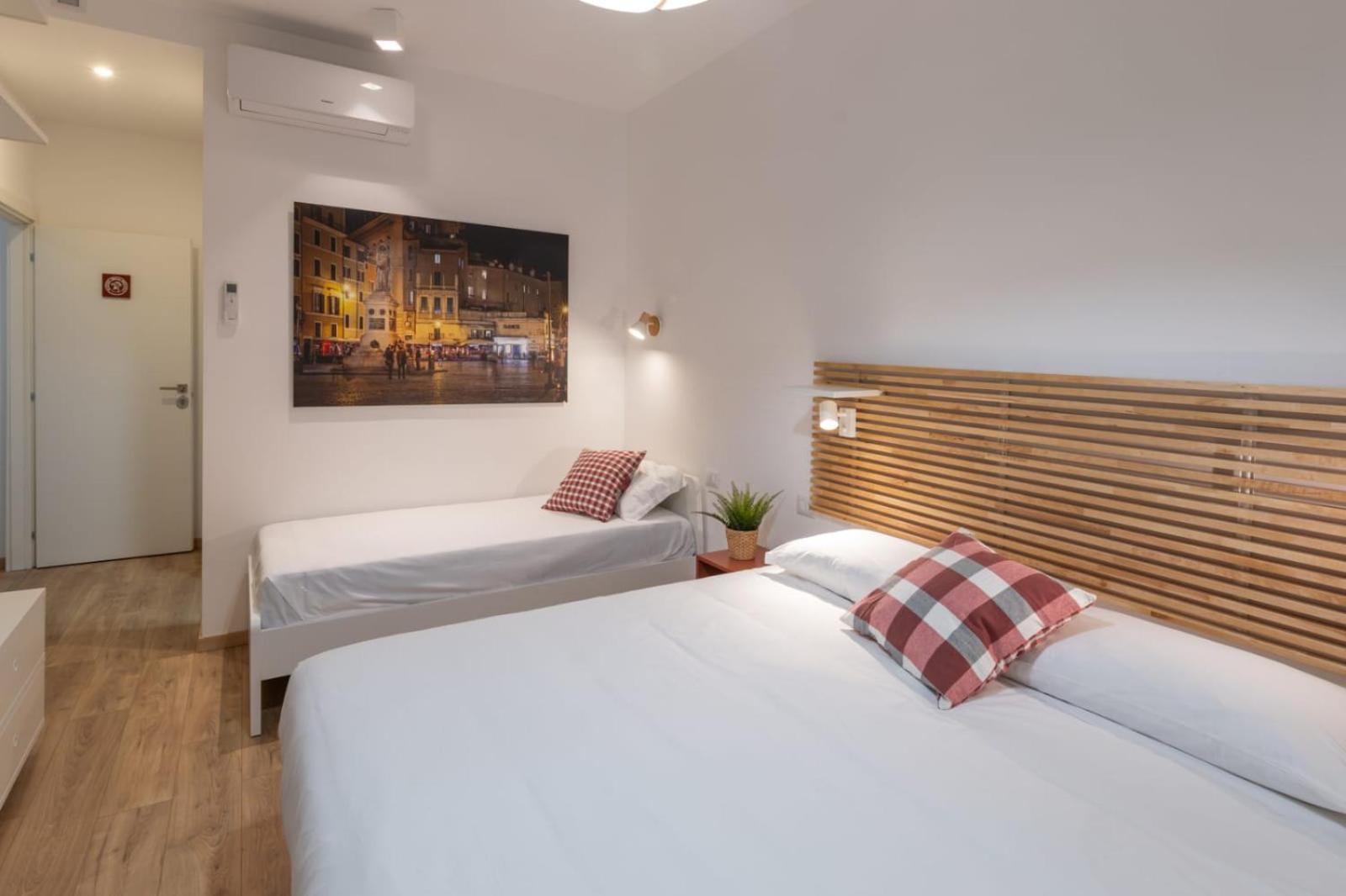 433 Rooms Roma 外观 照片
