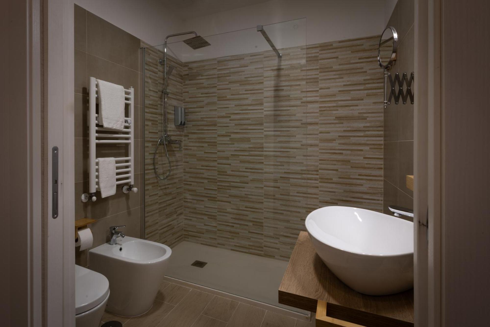433 Rooms Roma 外观 照片